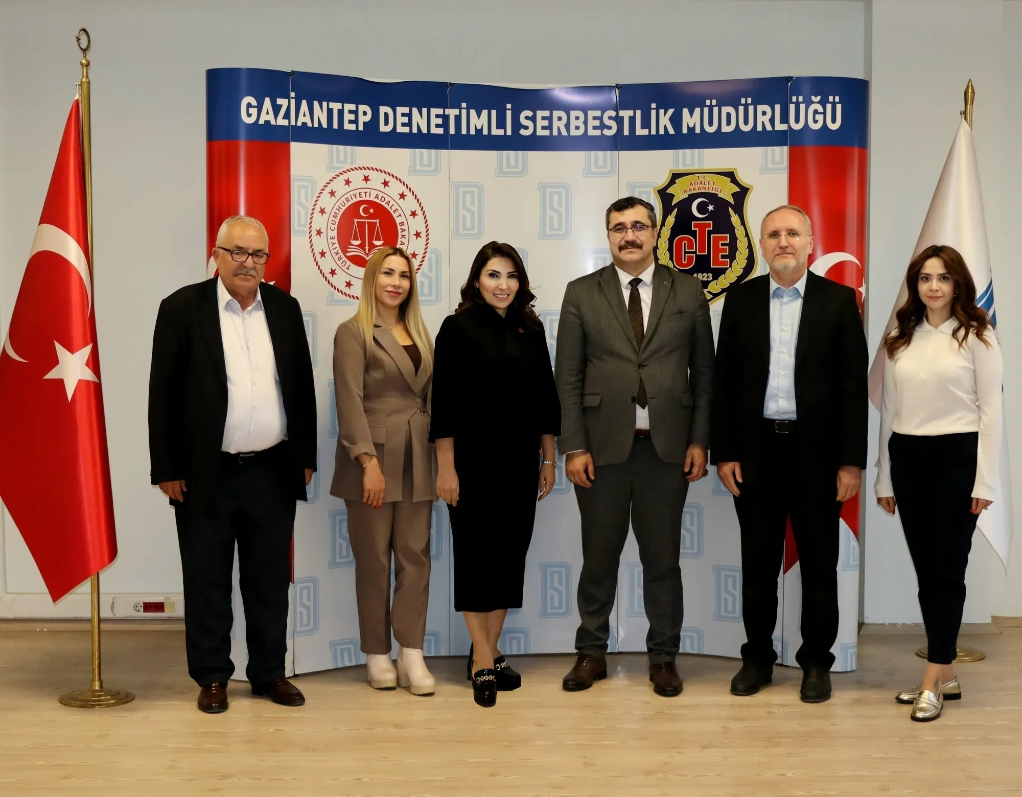 GGC Başkanı Meral Ay, Denetimli Serbestlik İl Müdürlüğünü ziyaret etti